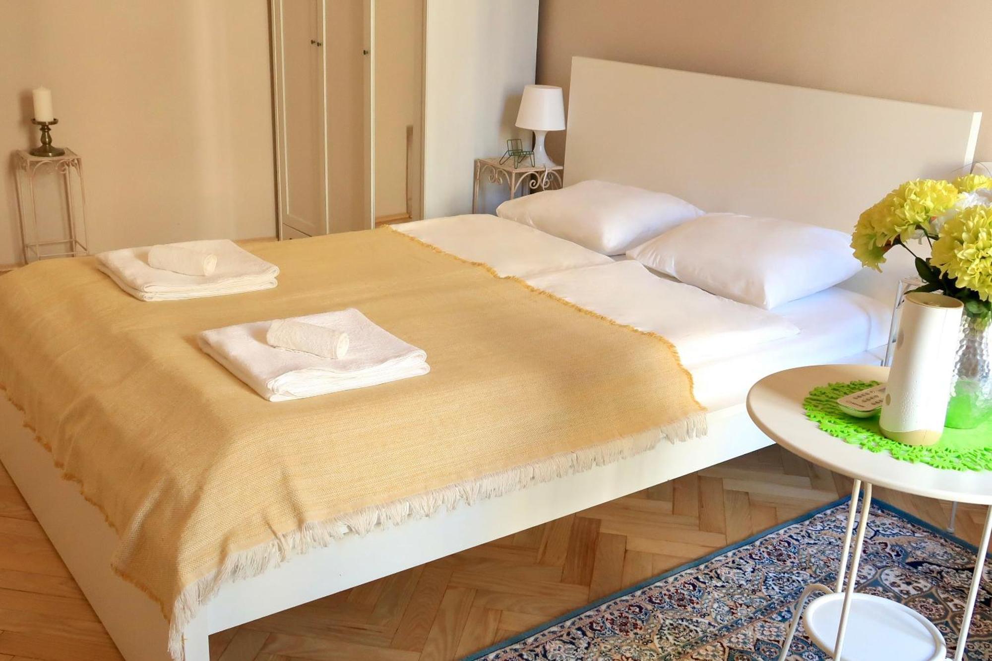 Budapest Palace Apartment - Palace District - Downtown Buitenkant foto